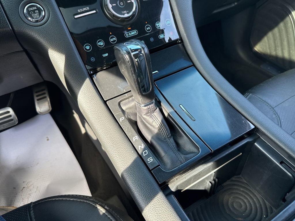Used 2018 Ford Taurus SHO w/ Driver Assist Package AWD/4WD image 40