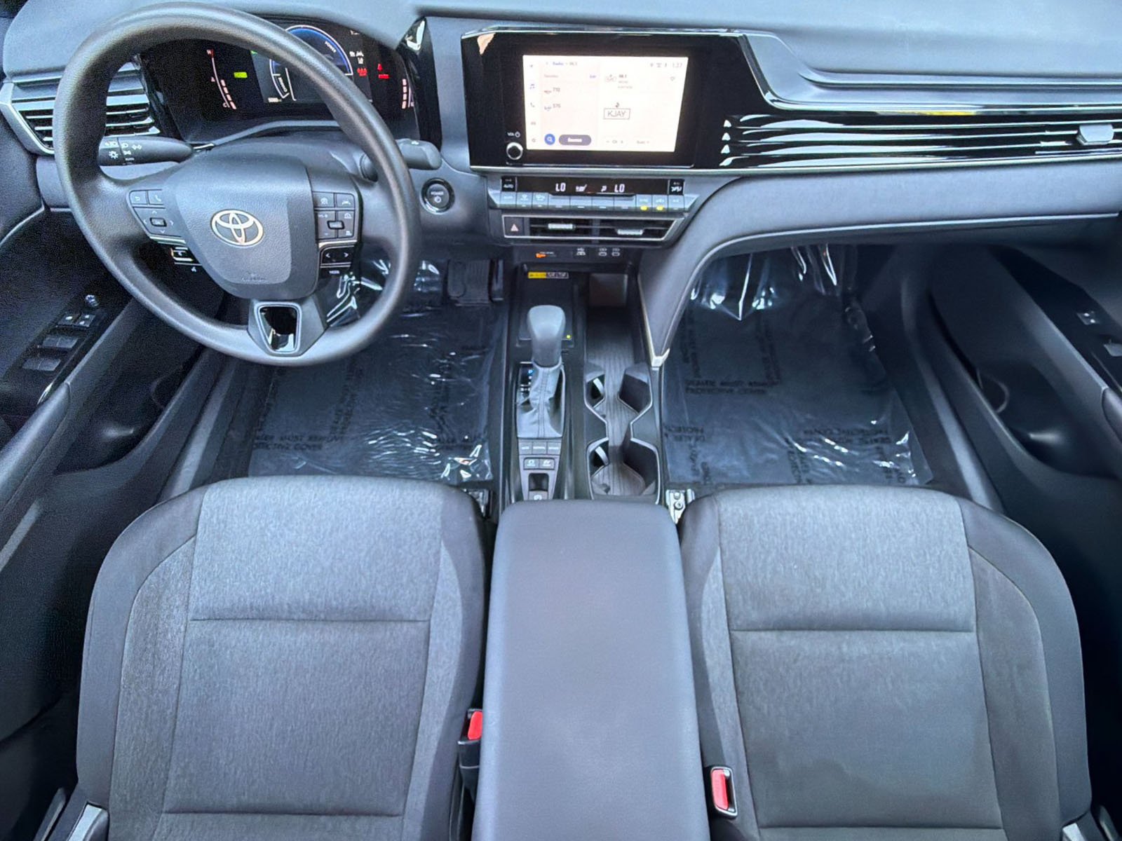 Used 2026 Toyota Camry LE FWD image 12