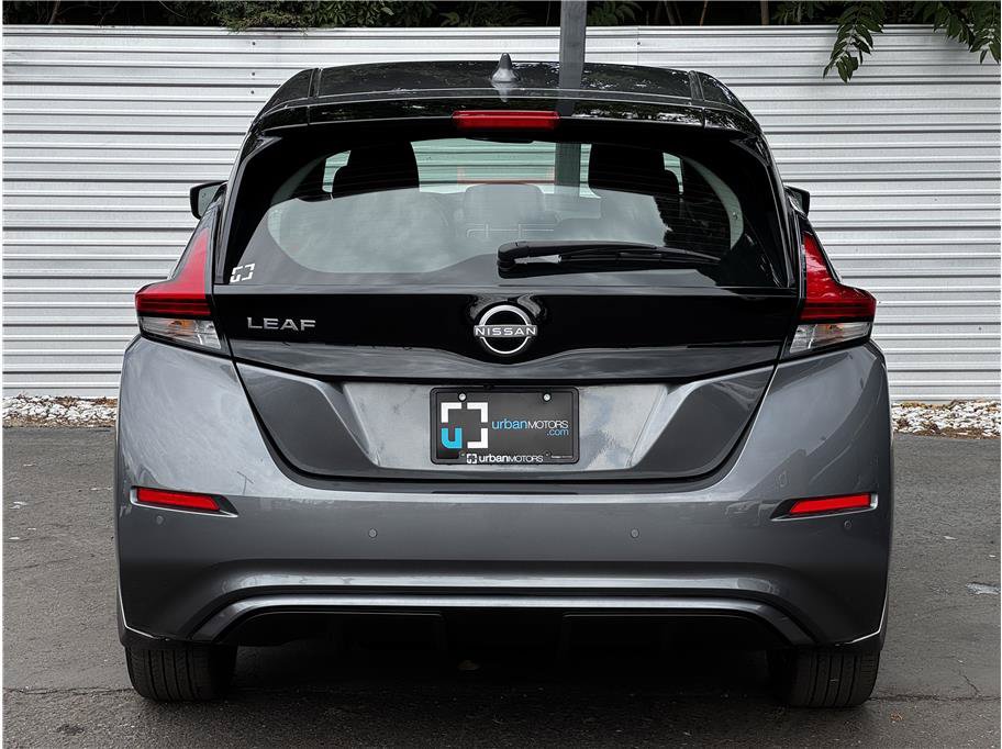 Used 2025 Nissan Leaf S FWD image 9