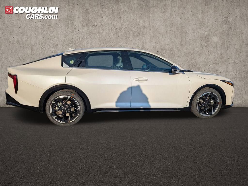 New 2026 Kia K4 GT-Line image 8