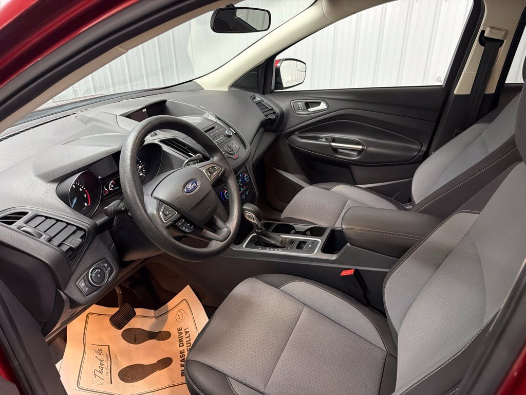 Certified 2018 Ford Escape SE FWD image 29