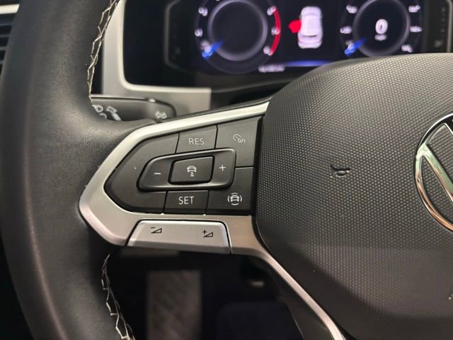 Used 2023 Volkswagen Atlas Cross Sport SE FWD image 23