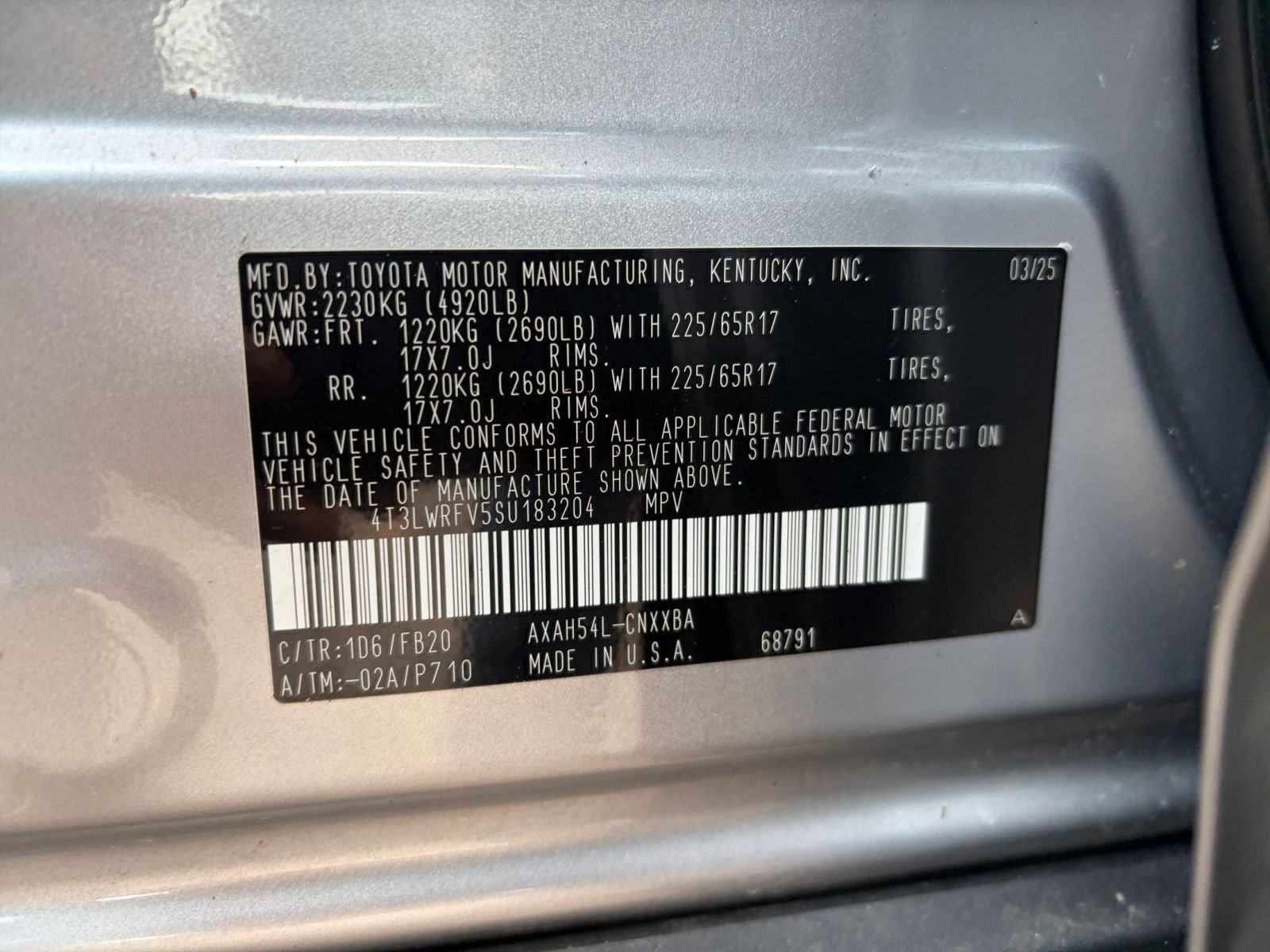 Used 2025 Toyota RAV4 LE image 28