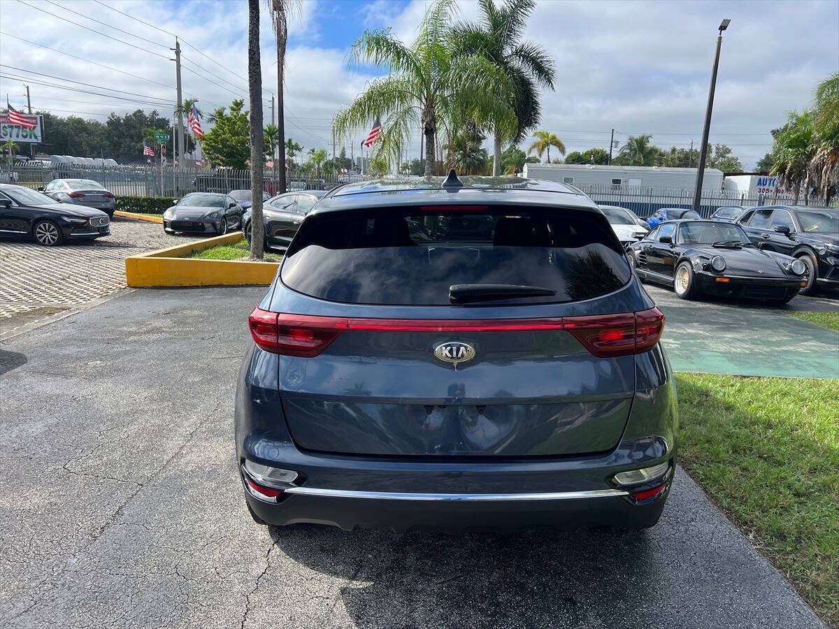 Used 2021 Kia Sportage LX AWD/4WD image 6