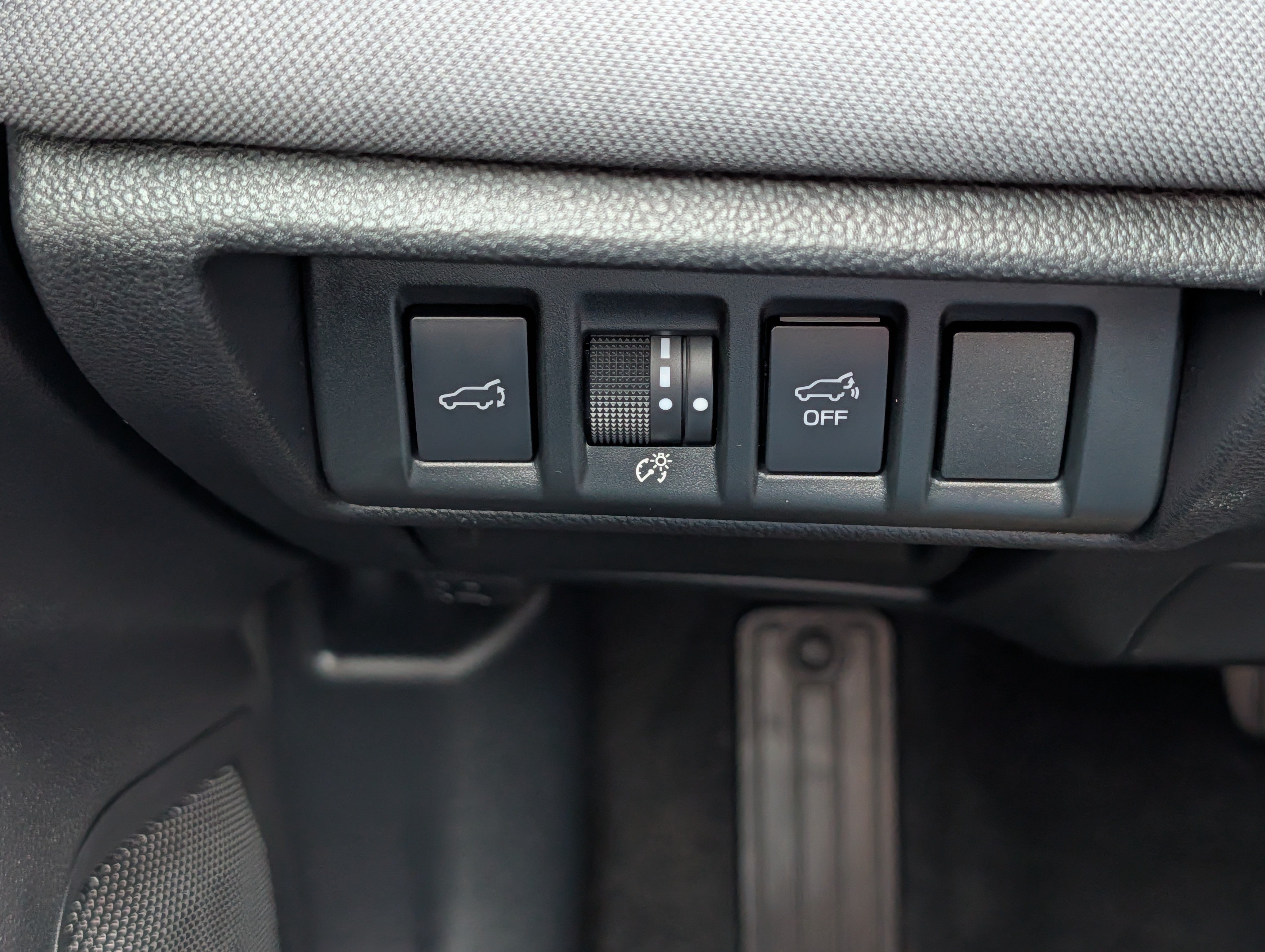 Certified 2025 Subaru Outback Premium AWD/4WD image 26
