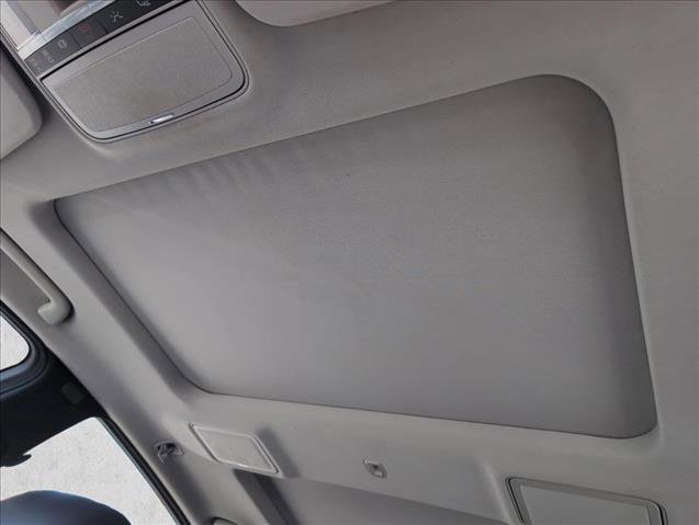 Used 2010 Mercedes-Benz S 550 image 15