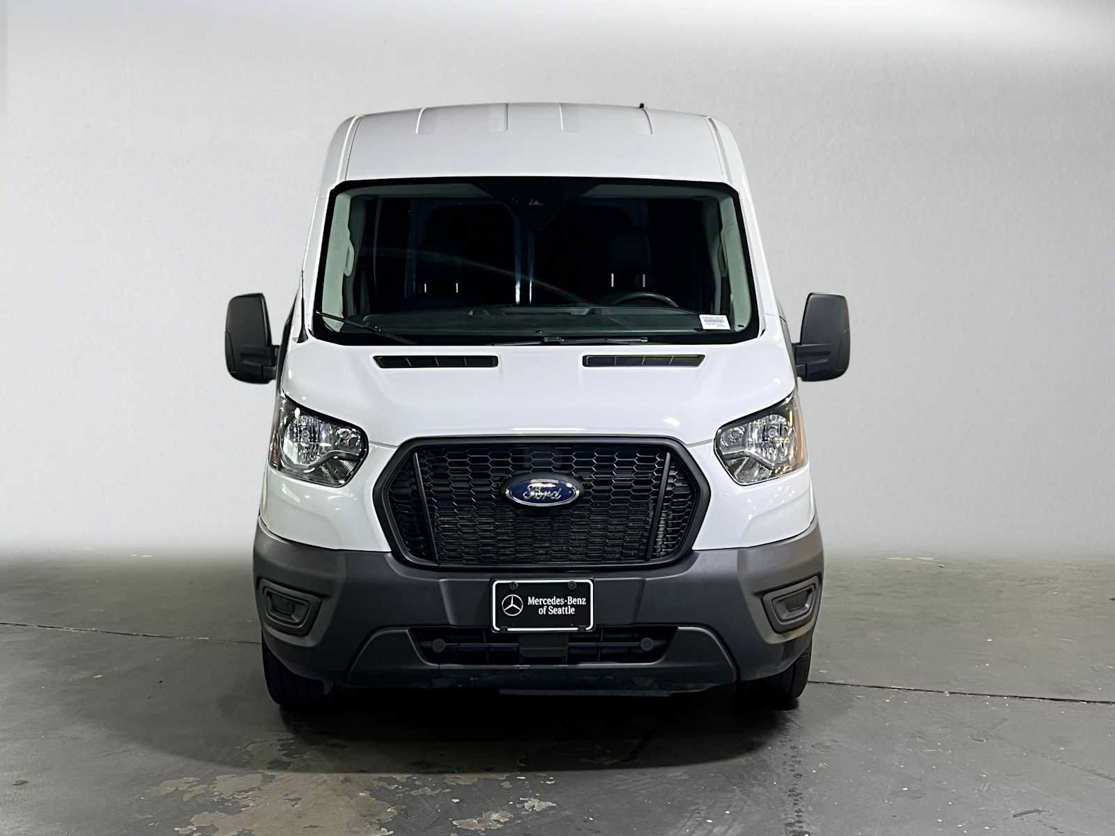 Used 2023 Ford Transit 250 Medium Roof AWD w/ Load Area Protection Package image 7