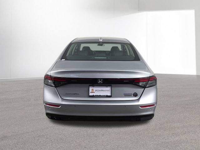 Used 2024 Honda Accord Touring image 14