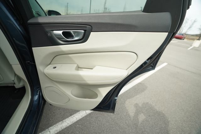 Used 2024 Volvo XC60 B5 Plus w/ Protection Package Premier image 63