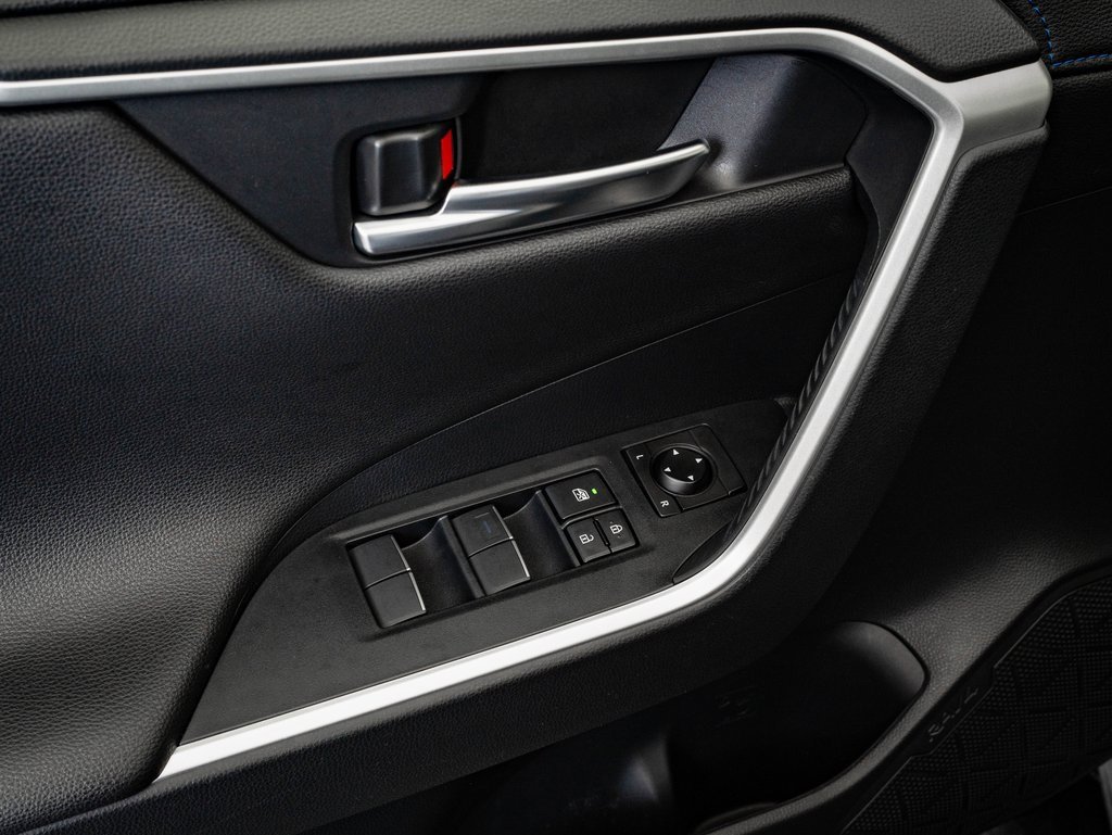 Used 2019 Toyota RAV4 XSE w/ XSE Weather Package image 28