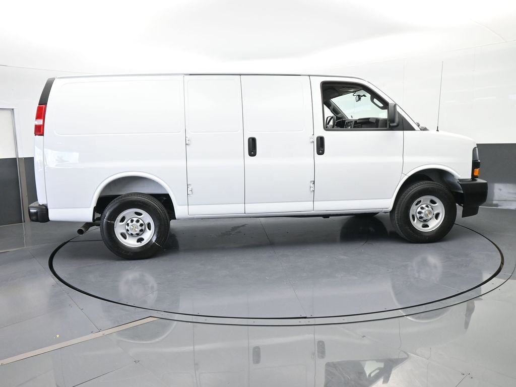 New 2025 Chevrolet Express 2500 w/ Driver Convenience Package image 7