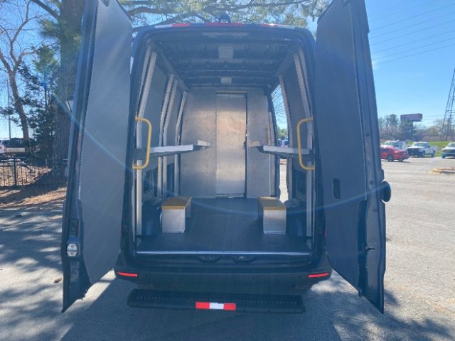 Used 2019 Mercedes-Benz Sprinter 144 image 10