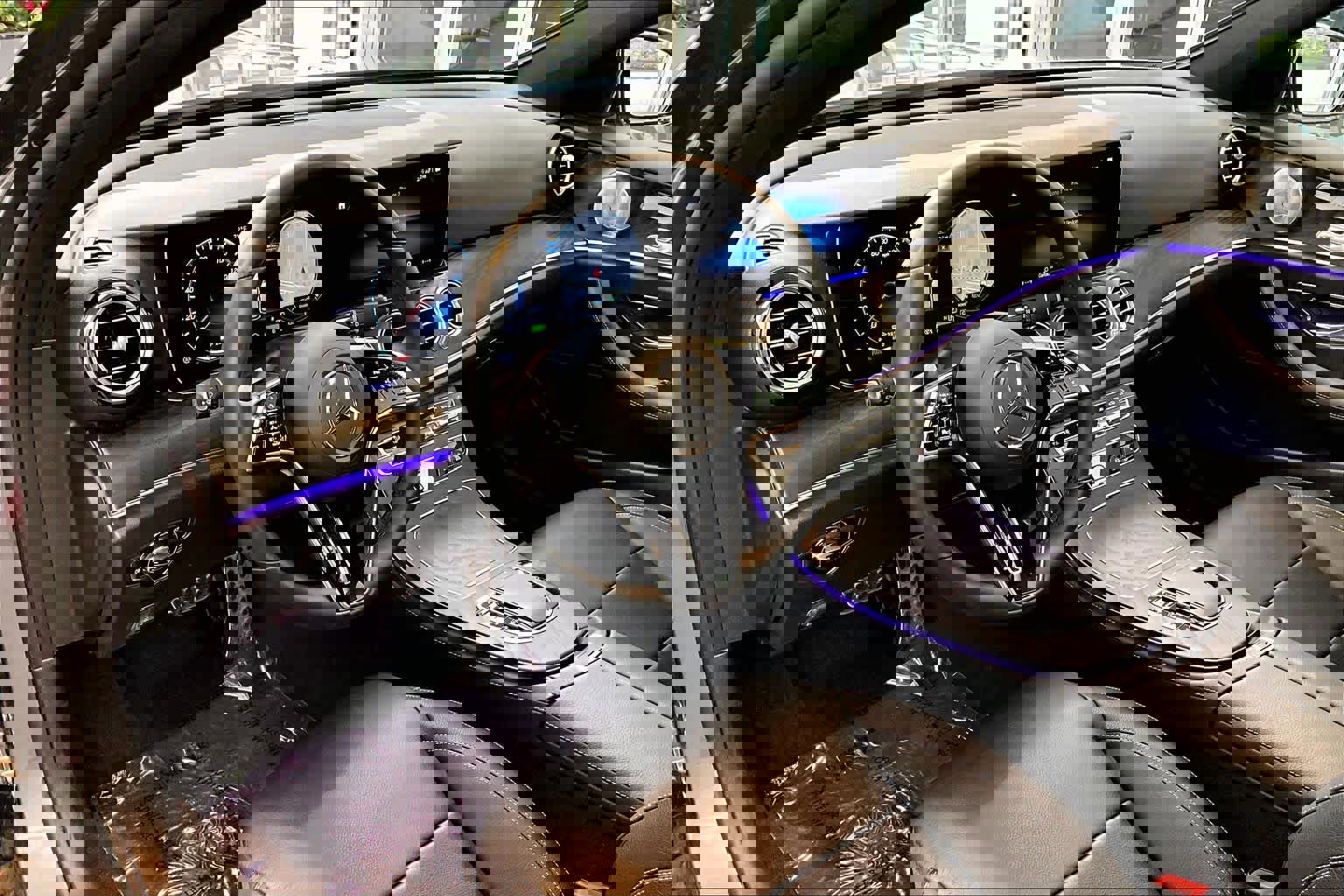 Used 2023 Mercedes-Benz E 450 4MATIC All-Terrain Wagon image 17