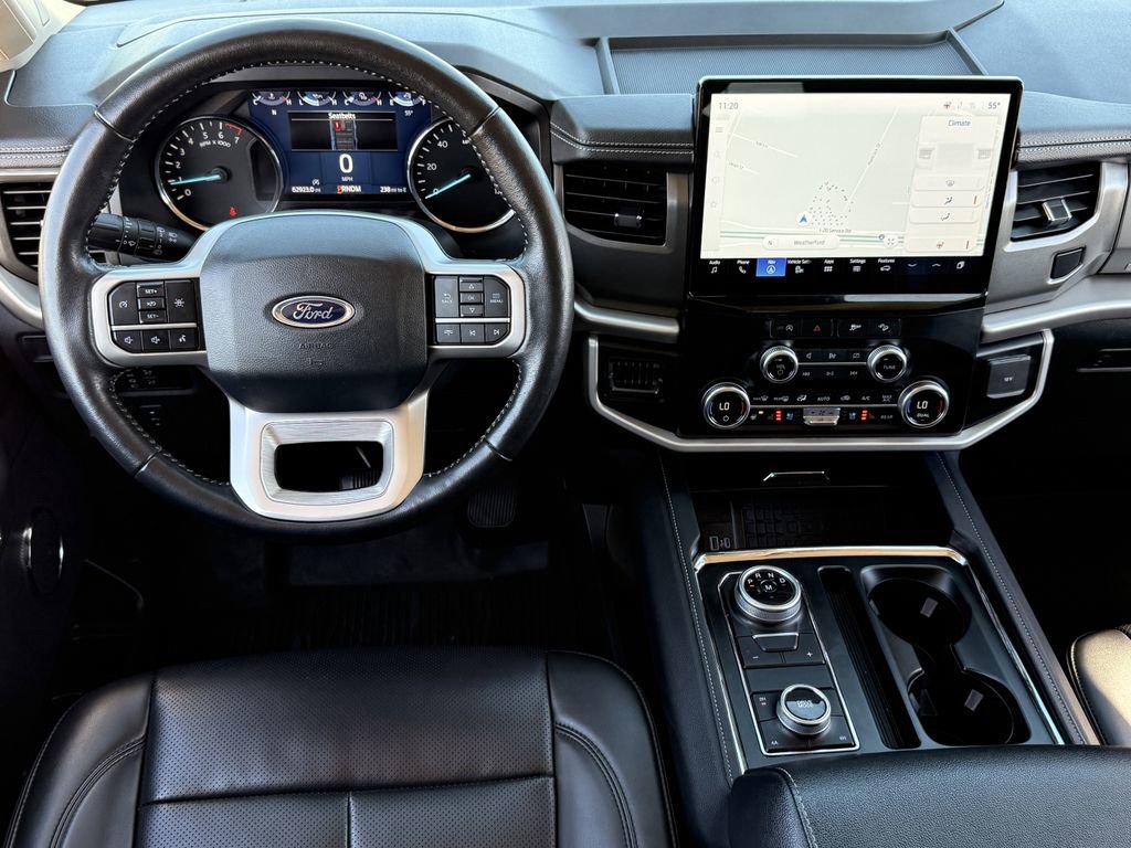 Used 2024 Ford Expedition XLT image 12