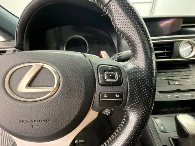 Used 2016 Lexus RC 200t RWD image 19