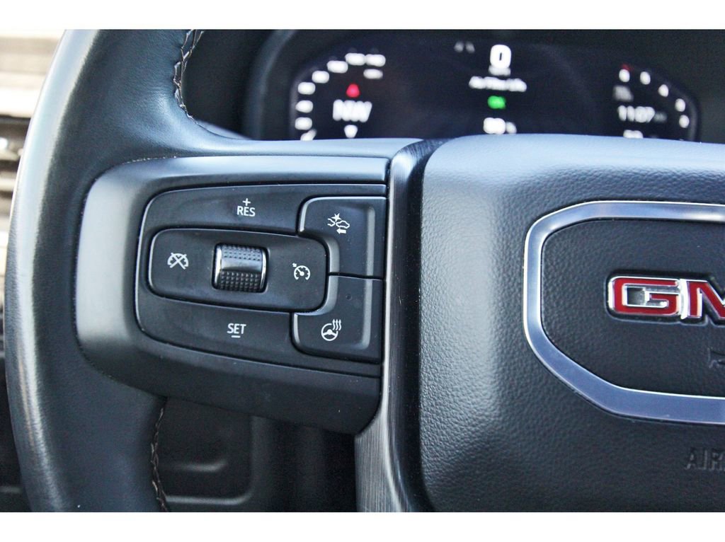 Used 2024 GMC Yukon AT4 w/ Technology Package image 16