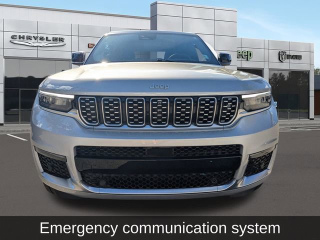 Used 2024 Jeep Grand Cherokee L Summit AWD/4WD image 10