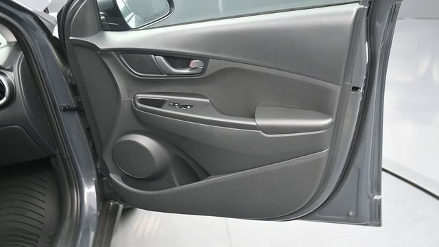 Used 2023 Hyundai Kona SEL w/ Cargo Package AWD/4WD image 11