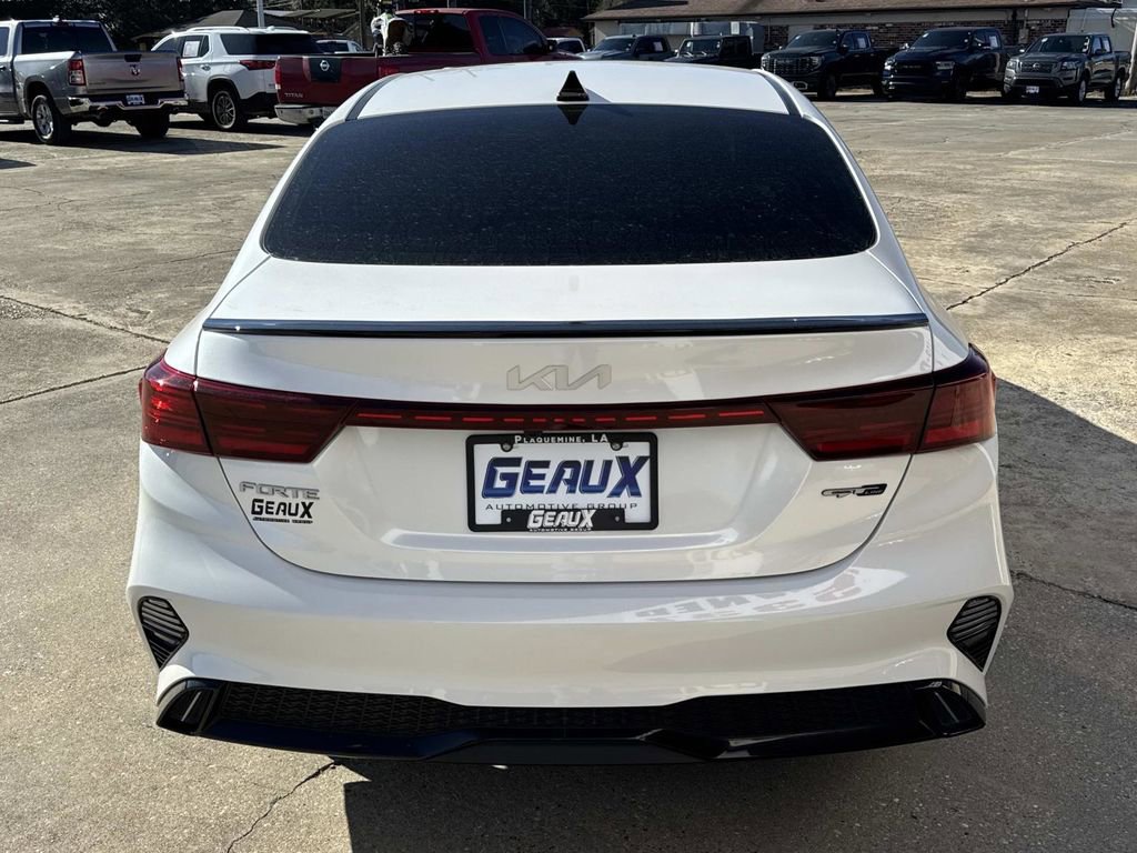 Used 2024 Kia Forte GT-Line w/ GT-Line Premium Package image 11