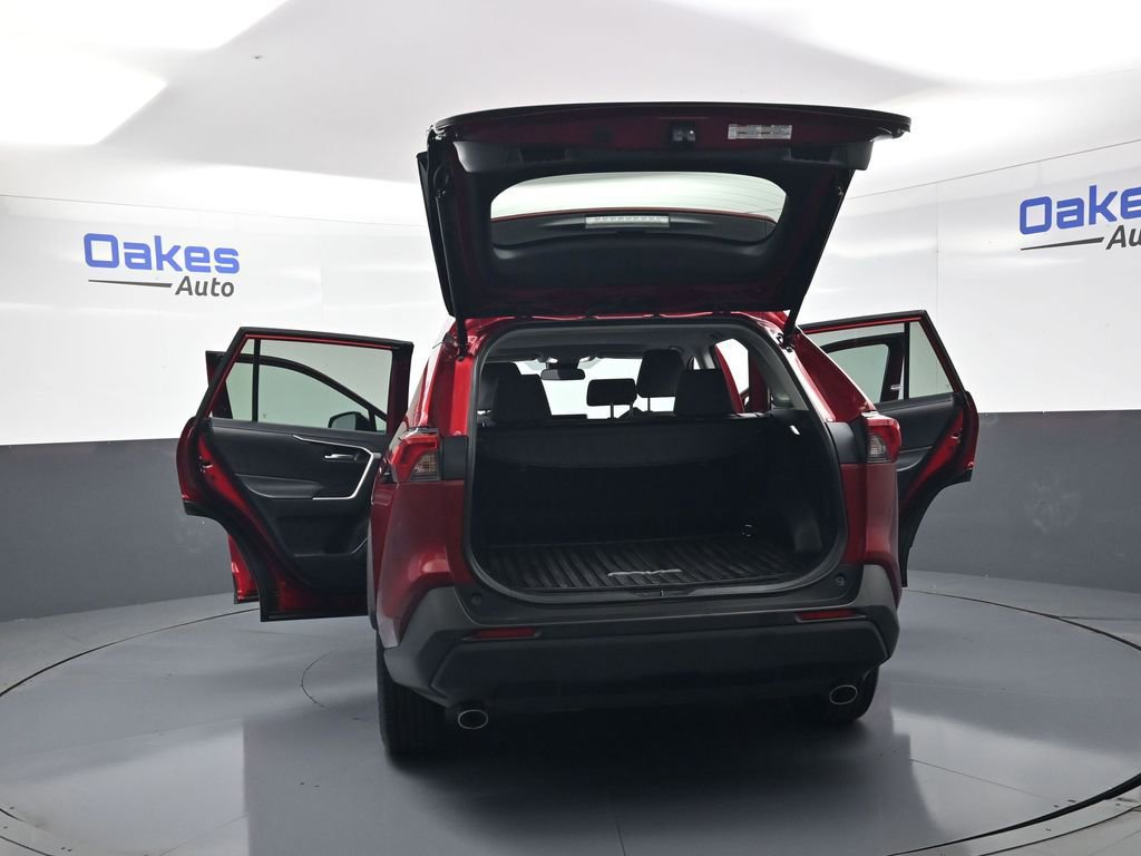 Used 2025 Toyota RAV4 XLE w/ Convenience Package image 58