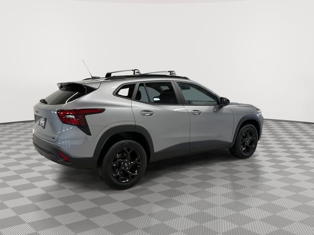 New 2026 Chevrolet Trax LT w/ Driver Confidence Package FWD image 11