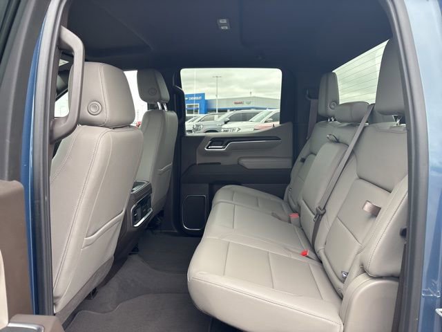 Used 2024 GMC Sierra 1500 SLT w/ SLT Convenience Package image 18