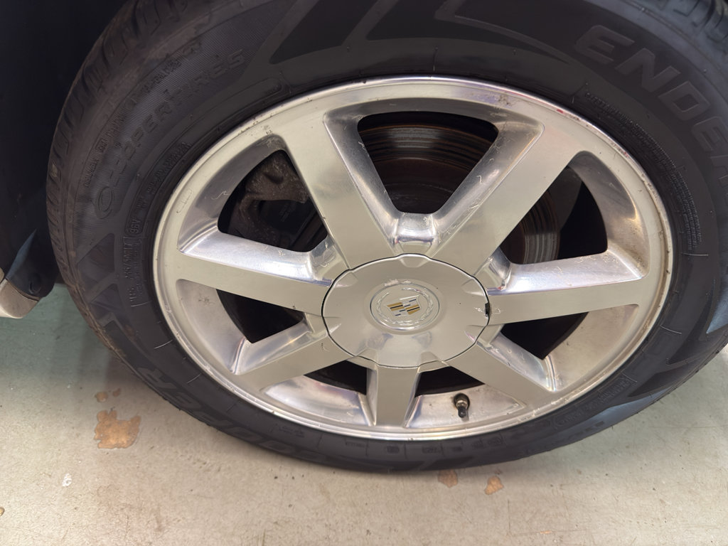 Used 2007 Cadillac STS w/ Preferred Equipment Group AWD/4WD image 32