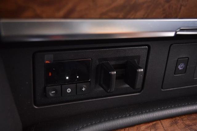 Certified 2022 Nissan Armada SL image 20