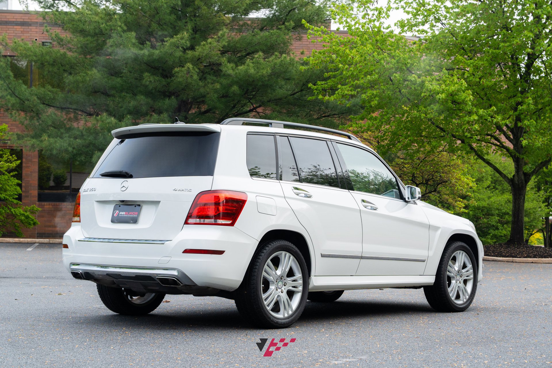 Used 2015 Mercedes-Benz GLK 350 4MATIC image 25