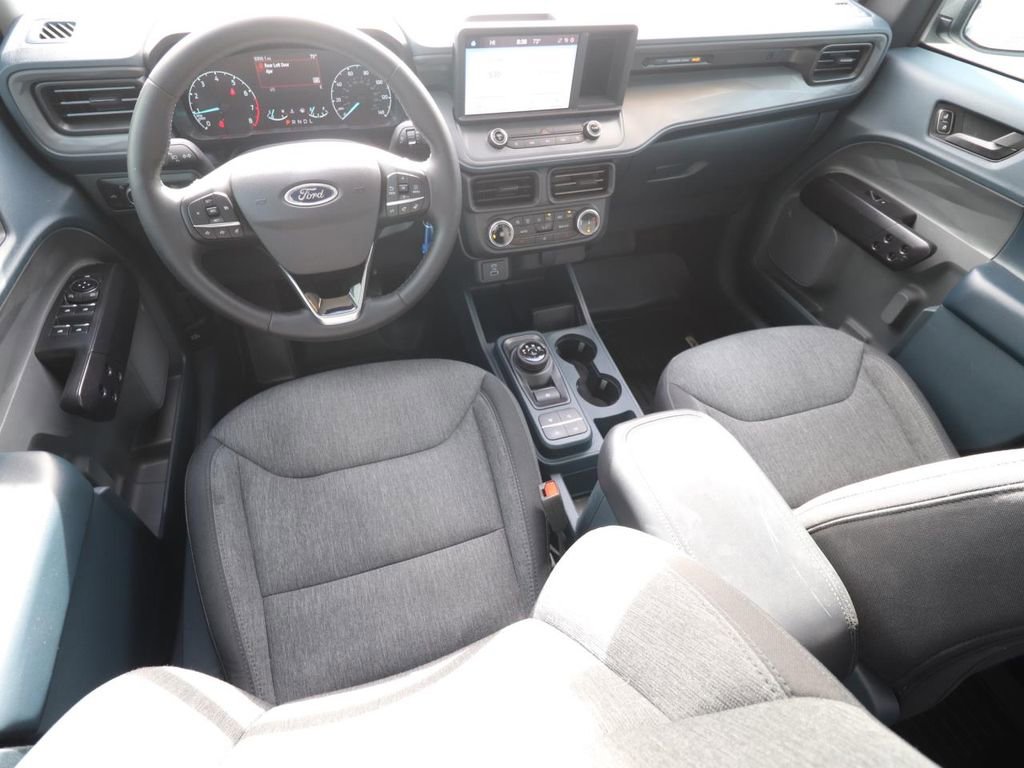 Certified 2024 Ford Maverick XLT w/ XLT Luxury Package image 6