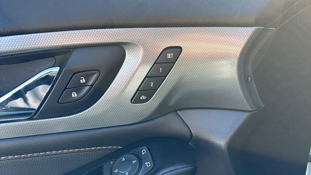 Used 2019 Chevrolet Traverse Premier w/ Redline Edition image 29