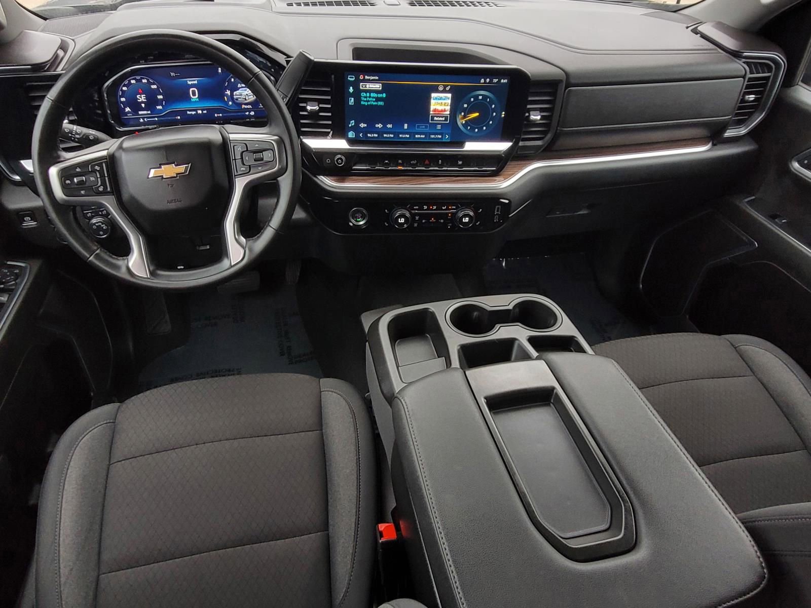 Used 2024 Chevrolet Silverado 1500 LT AWD/4WD image 15