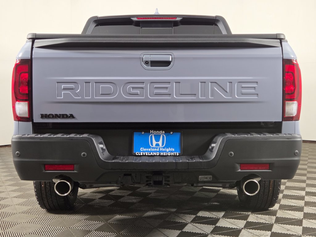 New 2026 Honda Ridgeline Black Edition image 12