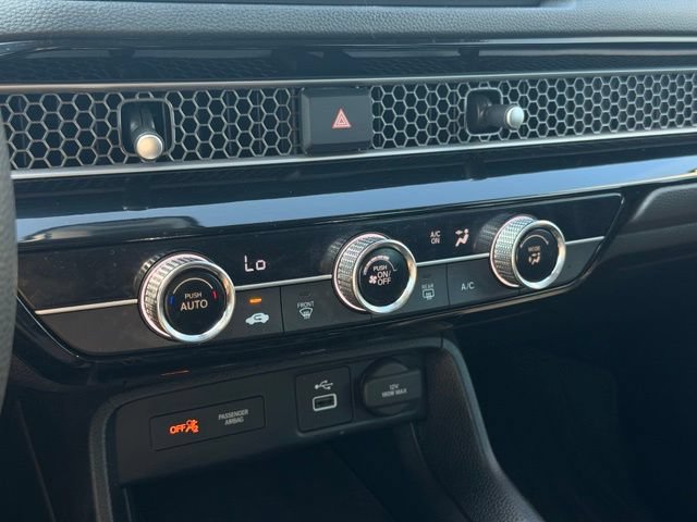 Used 2023 Honda Civic LX image 27