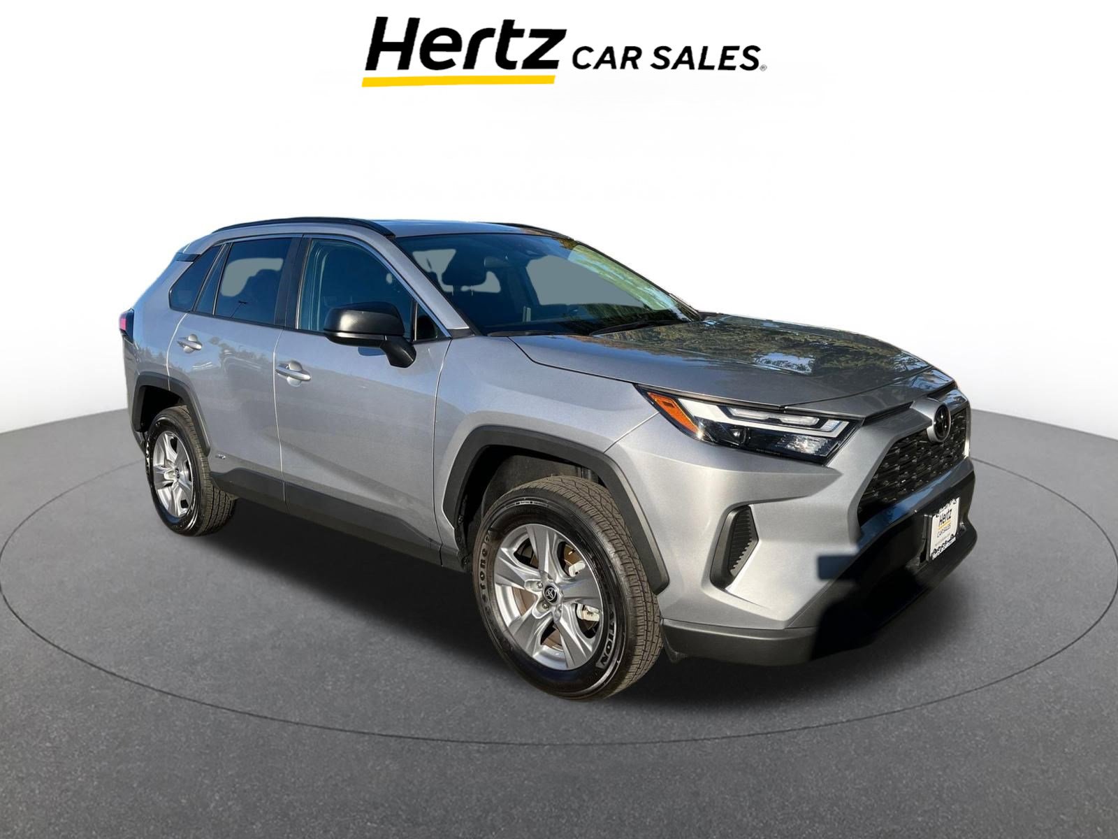 Used 2025 Toyota RAV4 LE image 1