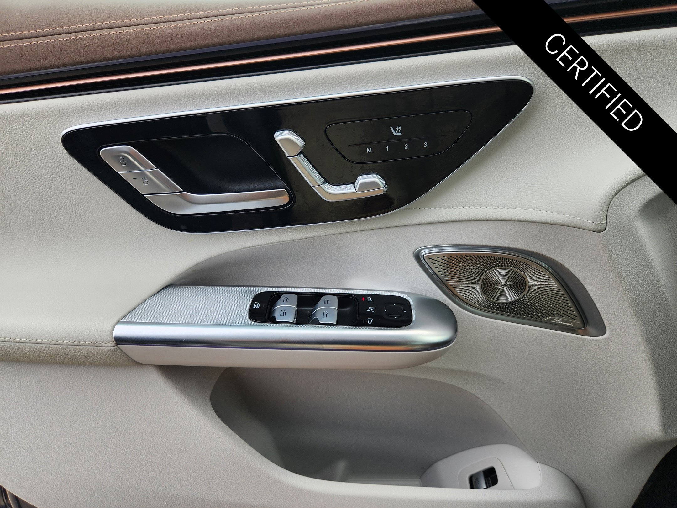 Certified 2023 Mercedes-Benz EQE 500 4MATIC SUV image 24