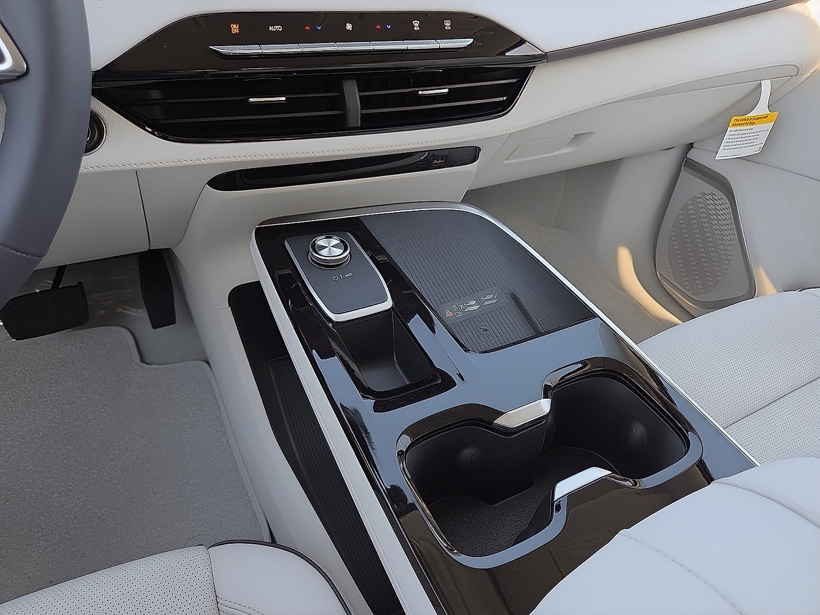New 2027 Buick Enclave Avenir AWD/4WD image 25