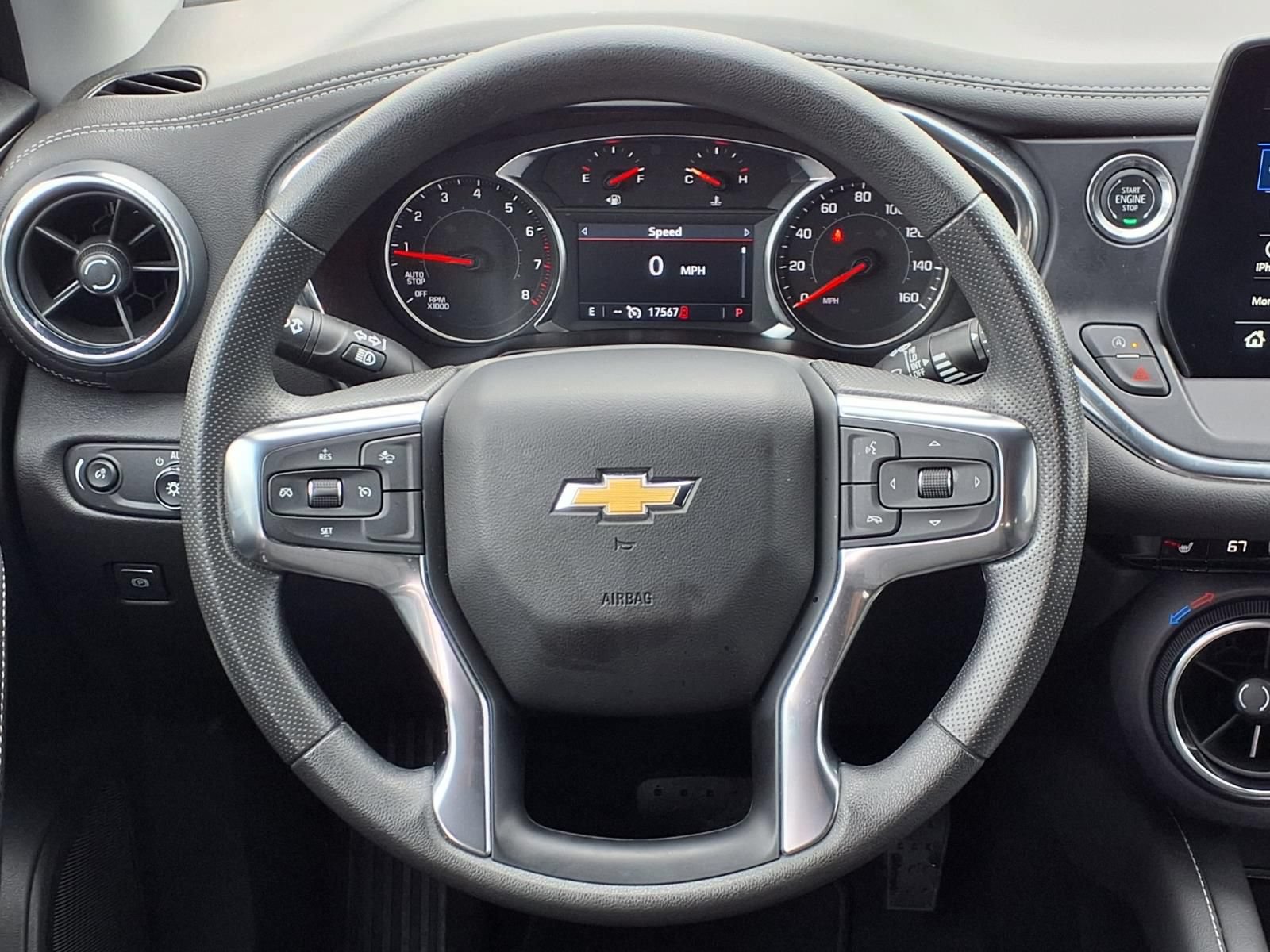 Used 2025 Chevrolet Blazer LT AWD/4WD image 14