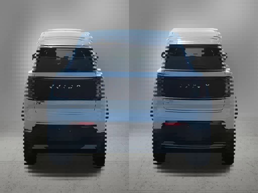 New 2026 Volvo EX30 Cross Country Ultra w/ Protection Package Premier AWD/4WD image 5