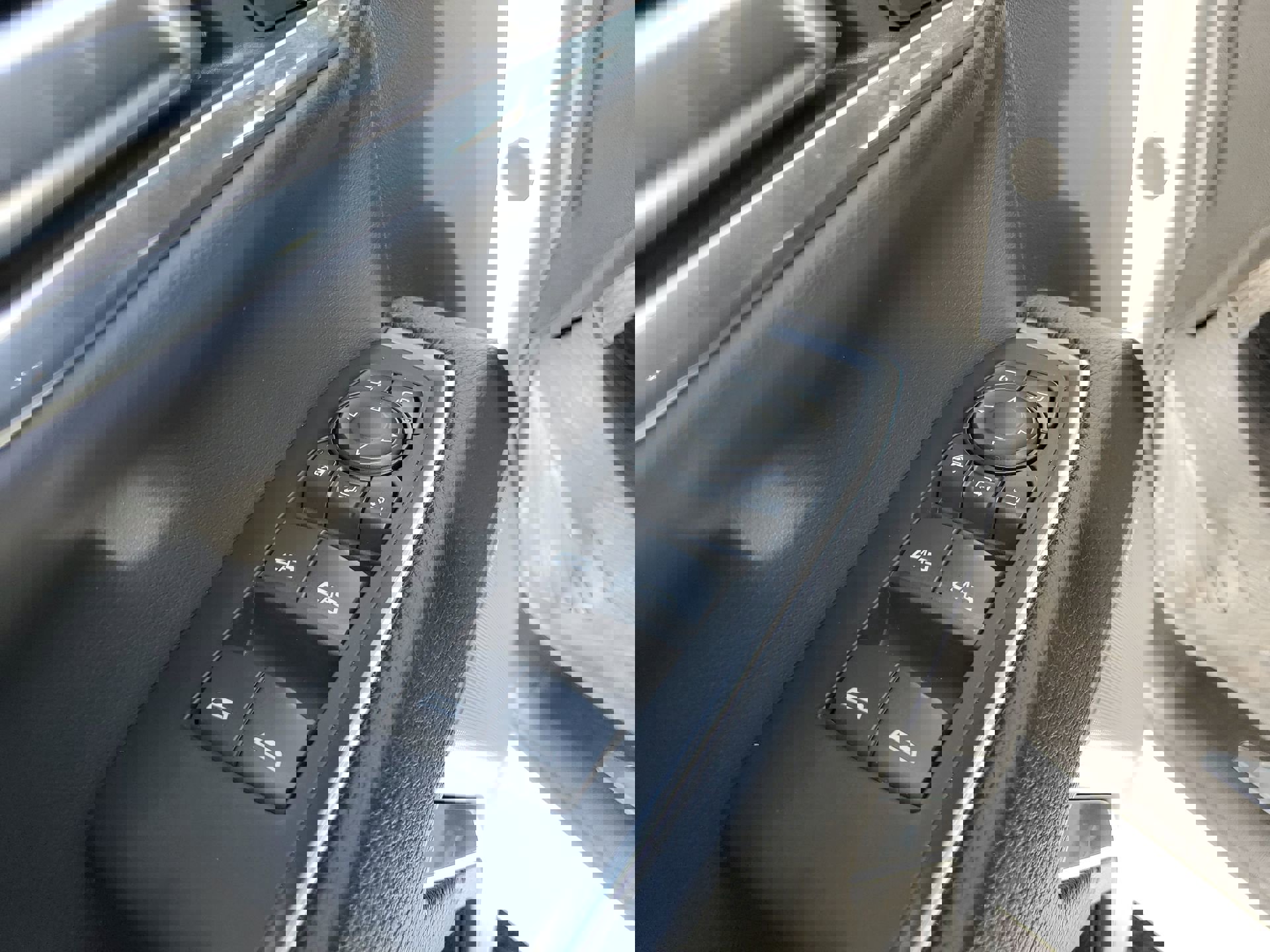 Used 2024 GMC Sierra 3500 Denali image 71