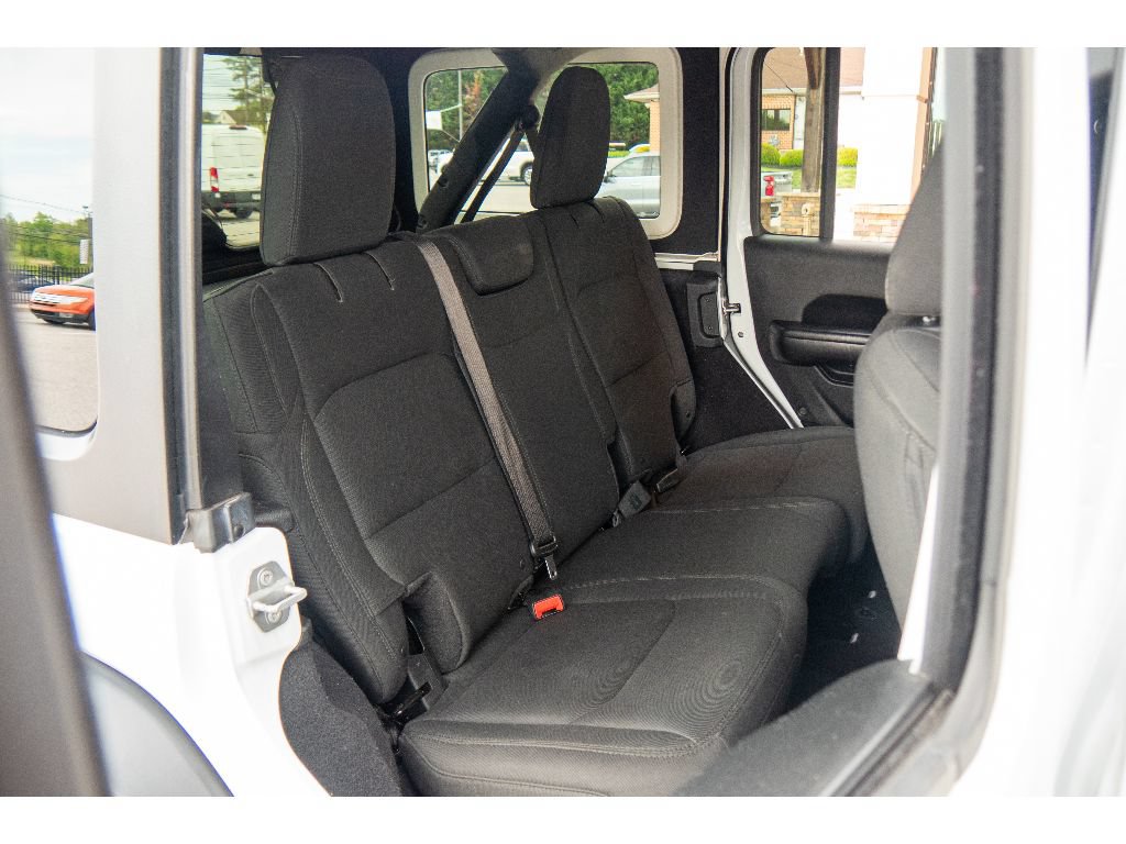 Used 2018 Jeep Wrangler Unlimited Sport S AWD/4WD image 18