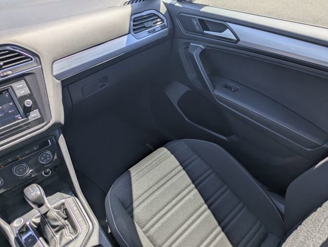 Used 2023 Volkswagen Tiguan S FWD image 17