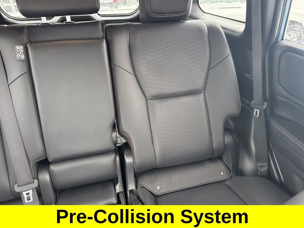 Used 2024 Toyota Land Cruiser w/ Premium Package image 15