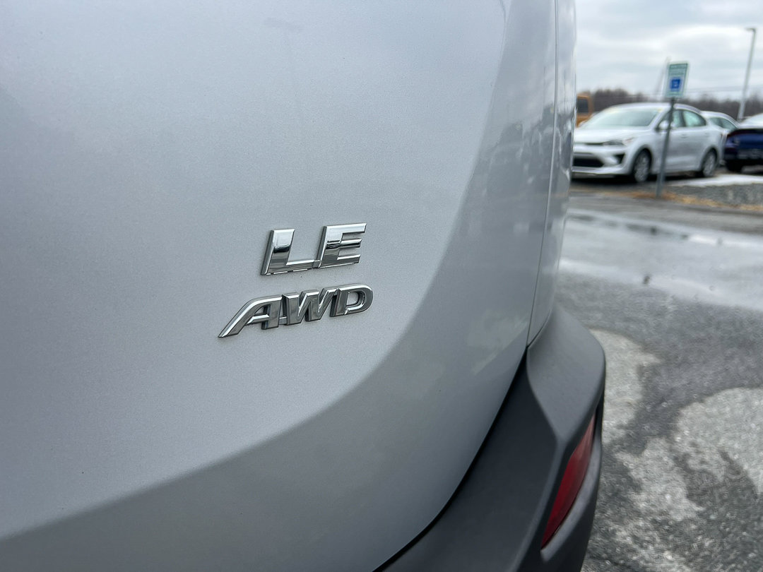 Used 2013 Toyota RAV4 LE image 5