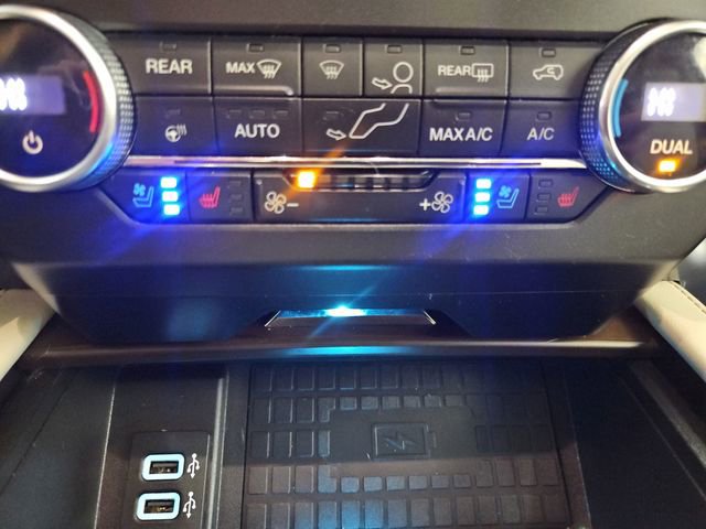 Used 2019 Ford Expedition Platinum image 57