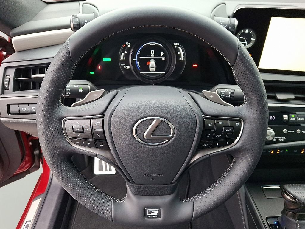 Used 2024 Lexus ES 300h F Sport image 20
