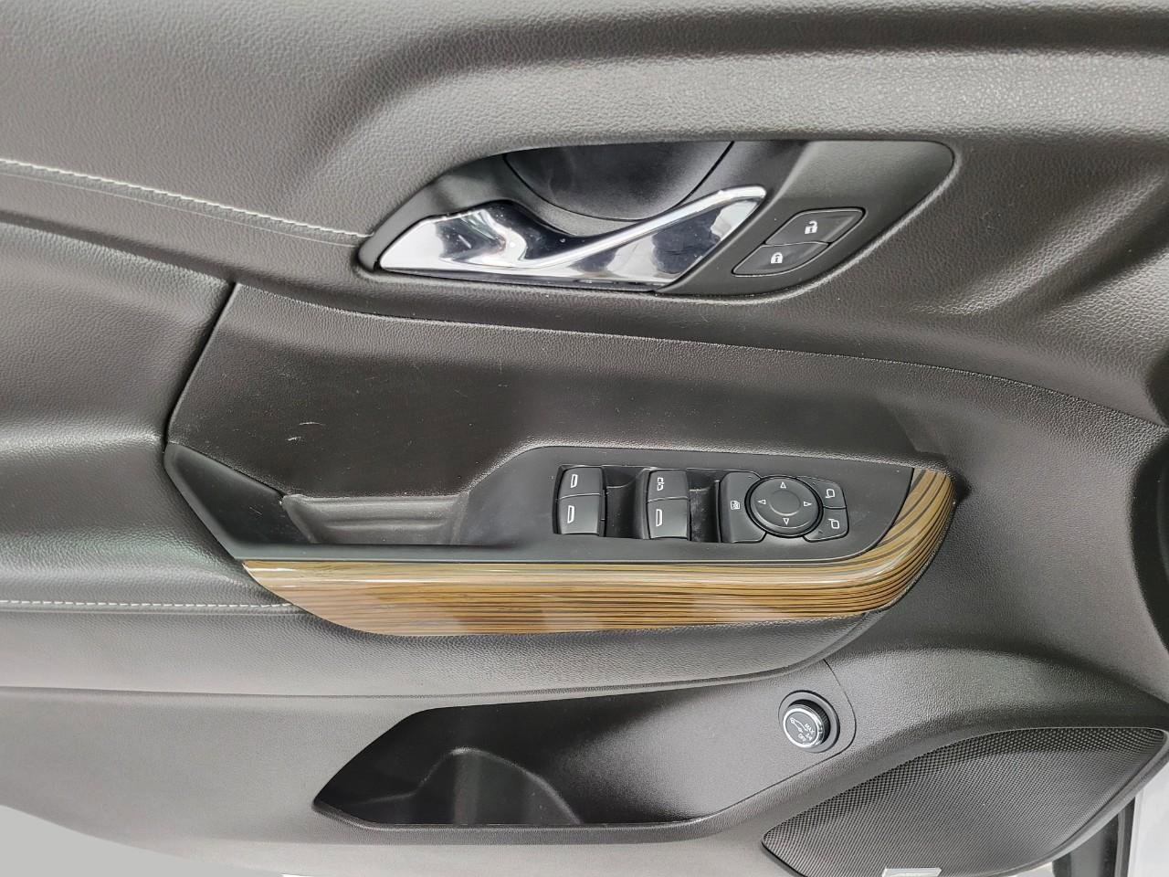 Certified 2023 GMC Acadia SLE w/ Driver Convenience Package image 28