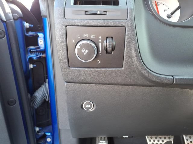 Used 2012 Dodge Challenger R/T RWD image 17