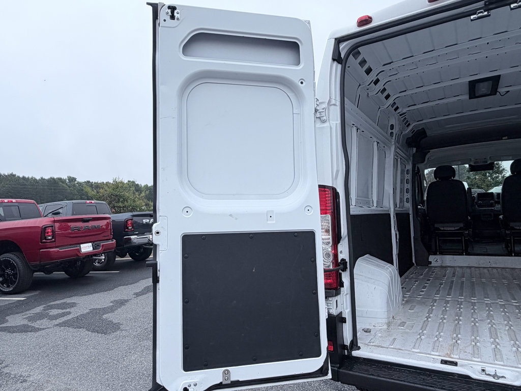 Used 2026 RAM ProMaster 2500 w/ Convenience Group FWD image 32