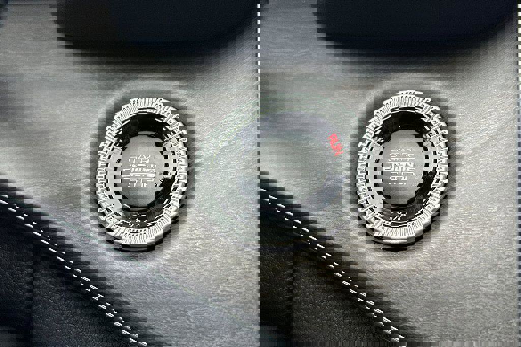 New 2025 Jeep Grand Cherokee Overland w/ Adv Protech Group III image 23